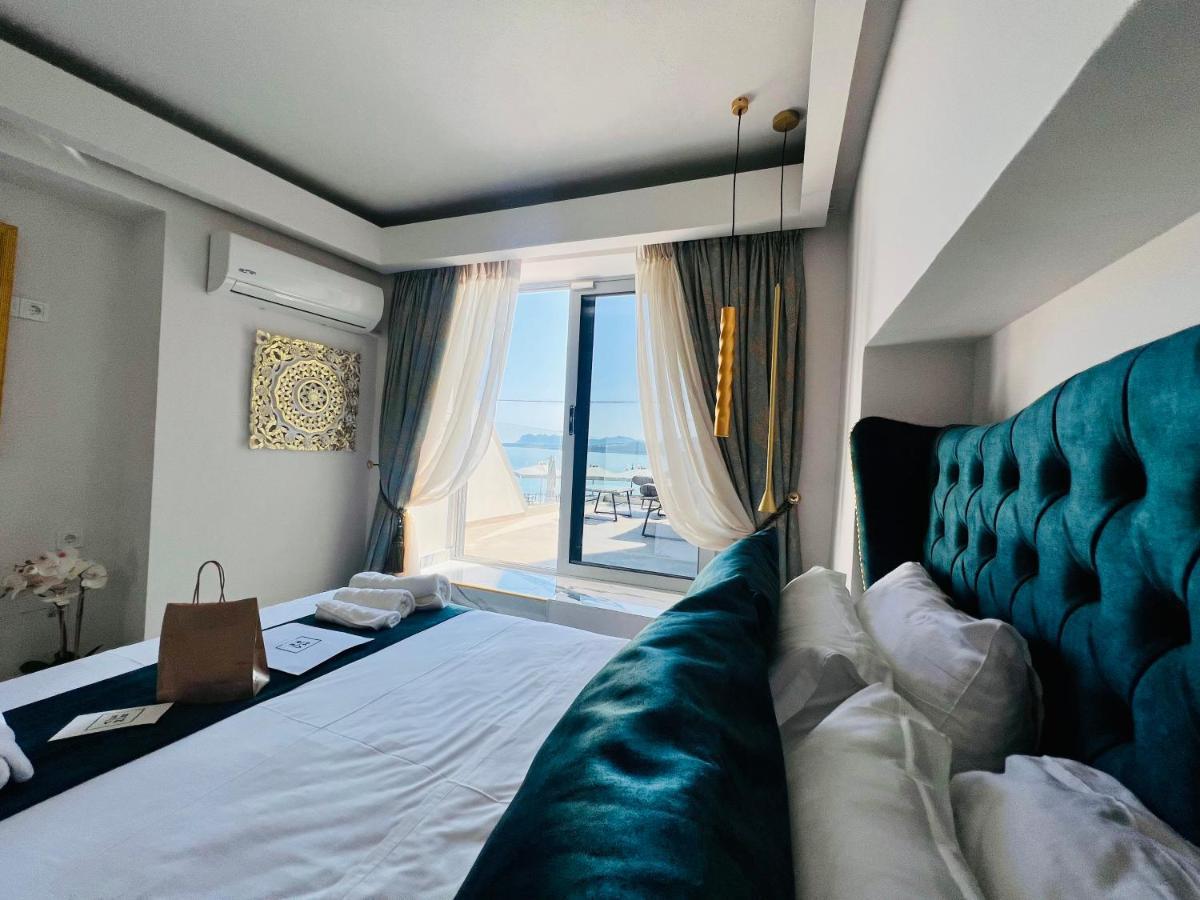 Mare Suites 3 Chrissi Akti Chania Exterior foto