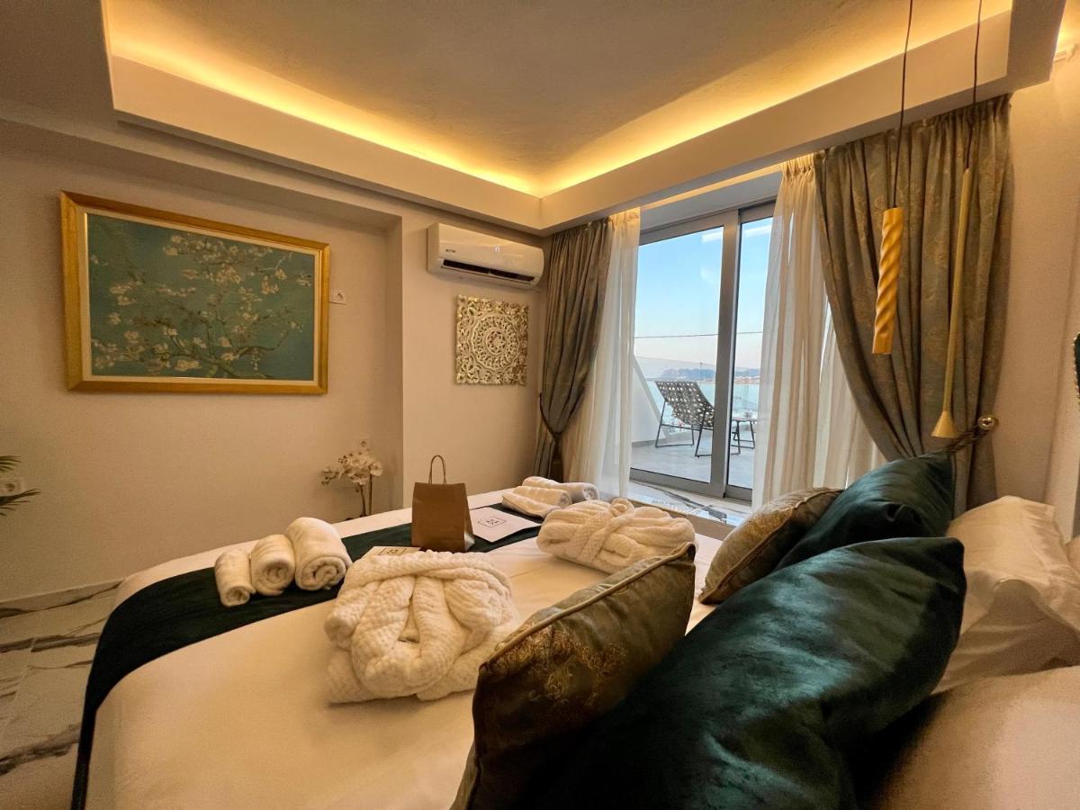 Mare Suites 3 Chrissi Akti Chania Exterior foto